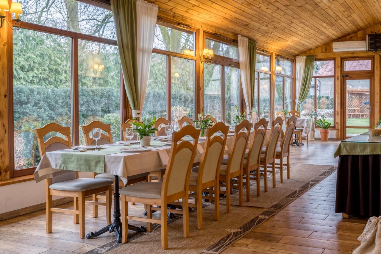 Pensjonat Dworek Polski Chojno  Exteriér fotografie