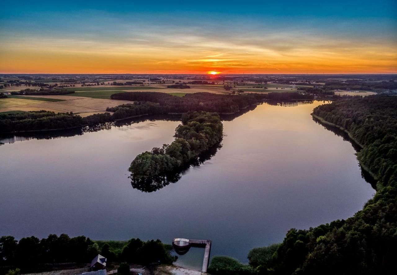 Pensjonat Dworek Polski Chojno  Exteriér fotografie